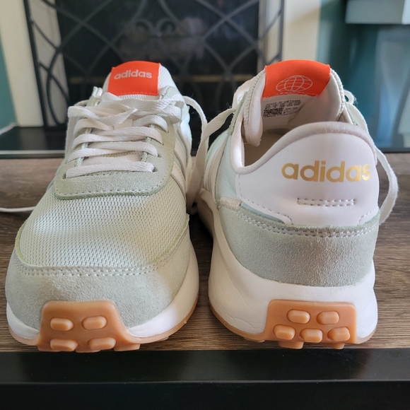 SOLD - Picture 6 of 17